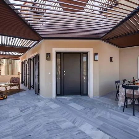 Villa Green Fragiata Featuring A Heated Pool Spa Agalas