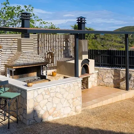 Villa Green Fragiata Featuring A Heated Pool Spa Agalas