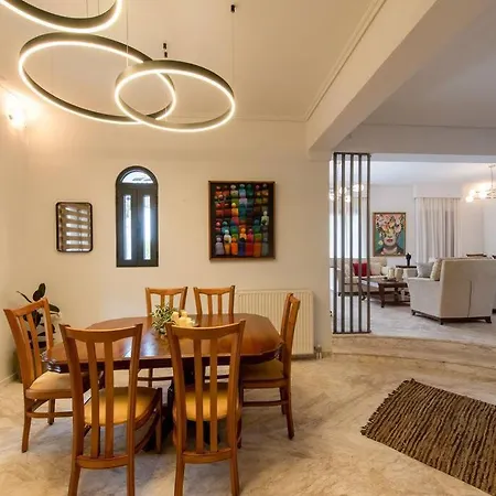 Green Fragiata Featuring A Heated Pool Spa *