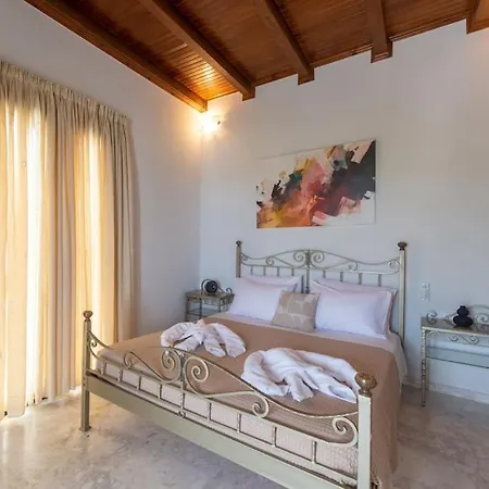 Villa Green Fragiata Featuring A Heated Pool Spa Agalas