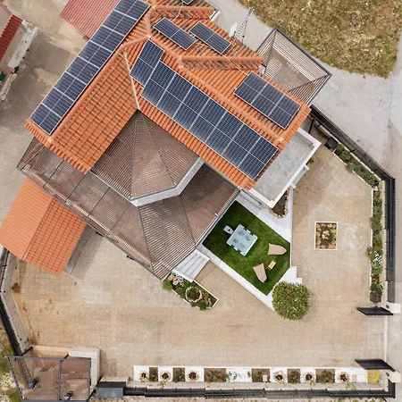 Villa Green Fragiata Featuring A Heated Pool Spa Agalas