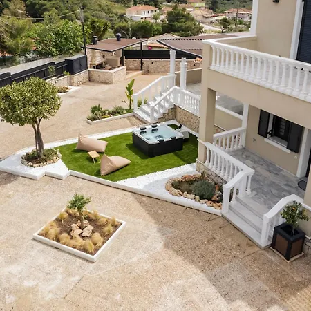 Villa Green Fragiata Featuring A Heated Pool Spa Agalas